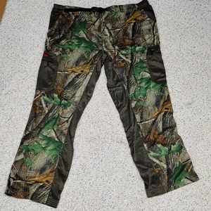 Gander Mountain guide series XL Real Tree hardwoods camo pants